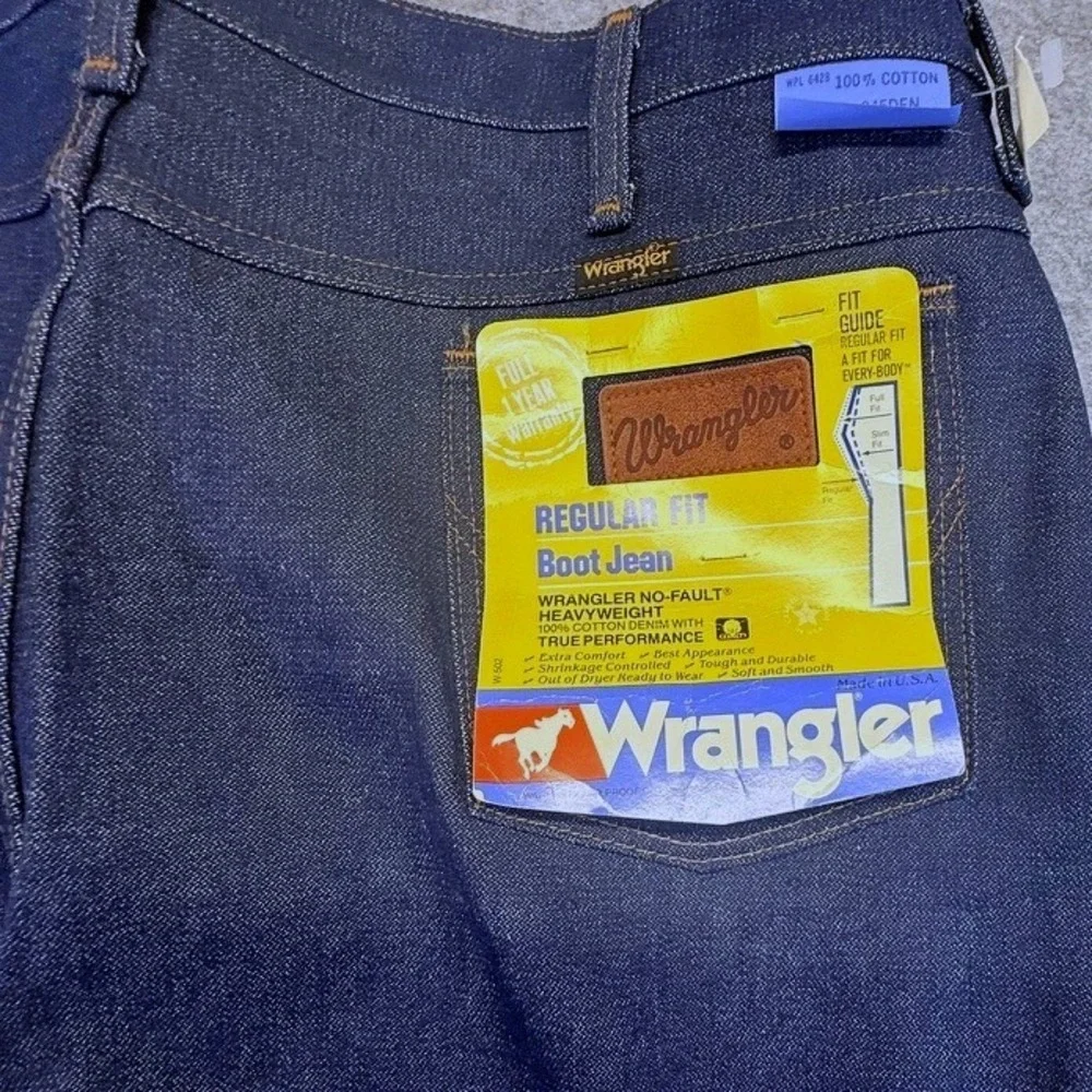 Vintage Wrangler 945DEN Regular Fit Bootcut Jeans Indigo 40x30 Made in USA NWT